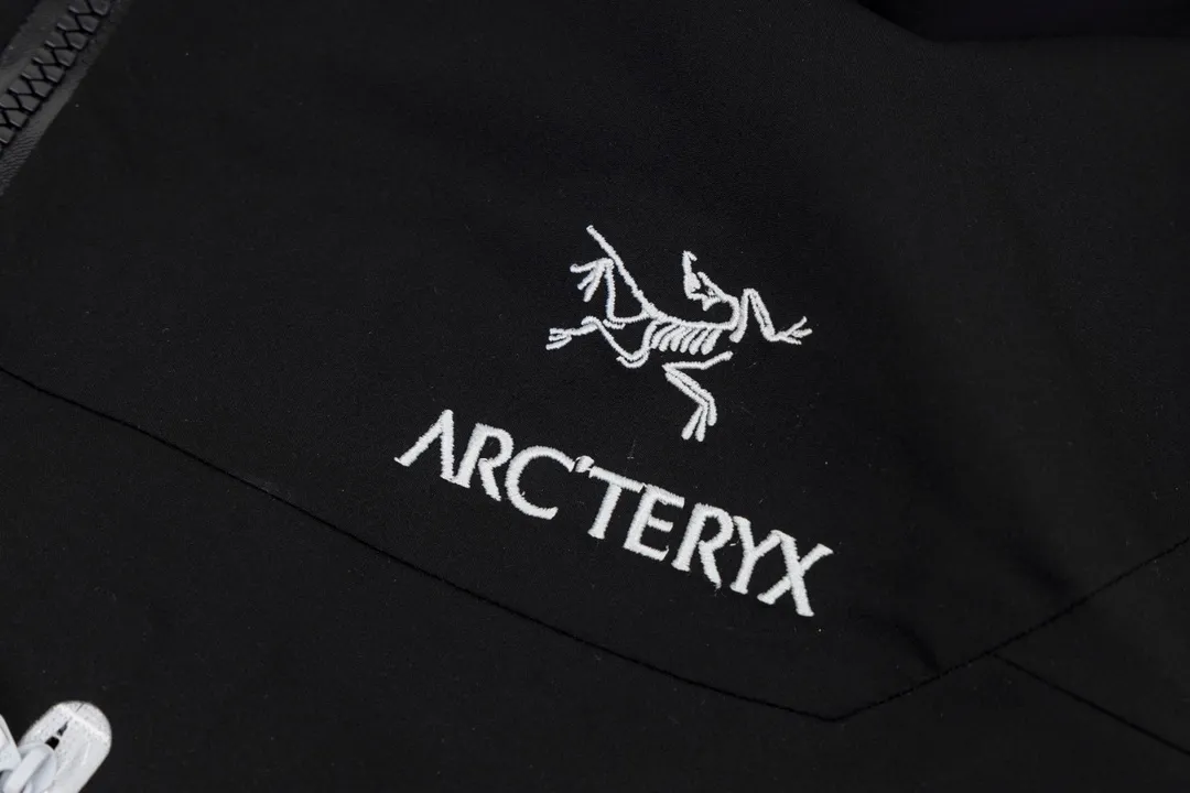 ALPHA sv ｜ ， 。 ， ， ， 。 alpha sv ， ， ， ， 。 6 ，gtx ， ， 。 sv Series～ ， 。 ARC'TERYX Alpha SV/VR 24k GTX ️ ， ，Quality ， ， ， ， ！ ， Versatile ， 3D ，Tri-Durance ， NM 00d-X 3LGORE-TEX Pro ISO 90(ISO 4) Breathable ， Breathable， 。 ，Water Tight RS 。Alpha SV ， Storm Hood ， ， 。 ，VISLON ， Velcro ， Zip-in， Classic ， ， Aplha Series ， ， ！ Color： Size：S M L XL XXL XXXL